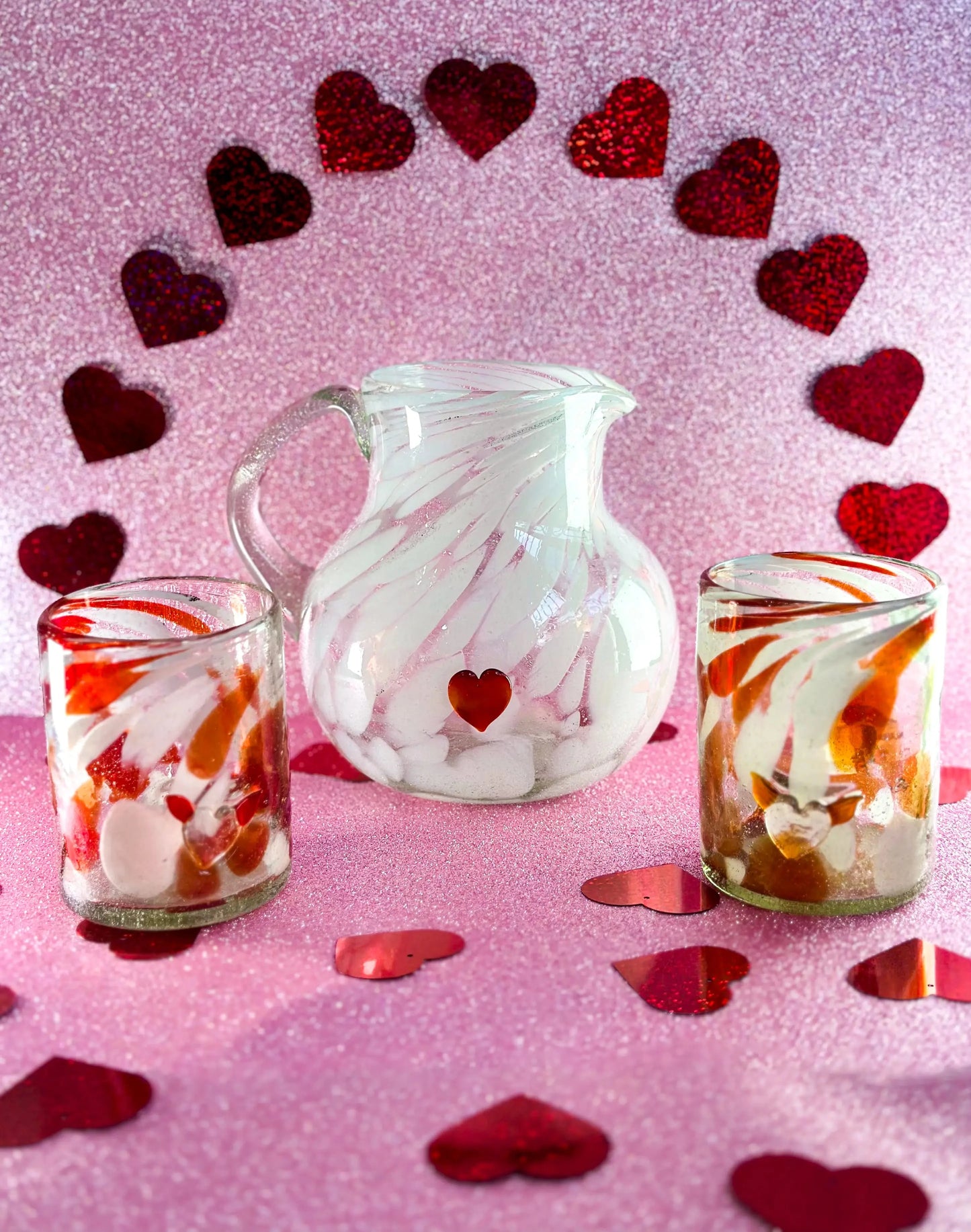 Vasos Vaso Artesanal Soplado a Mano con Charm de Corazón – Vidrio Reciclado