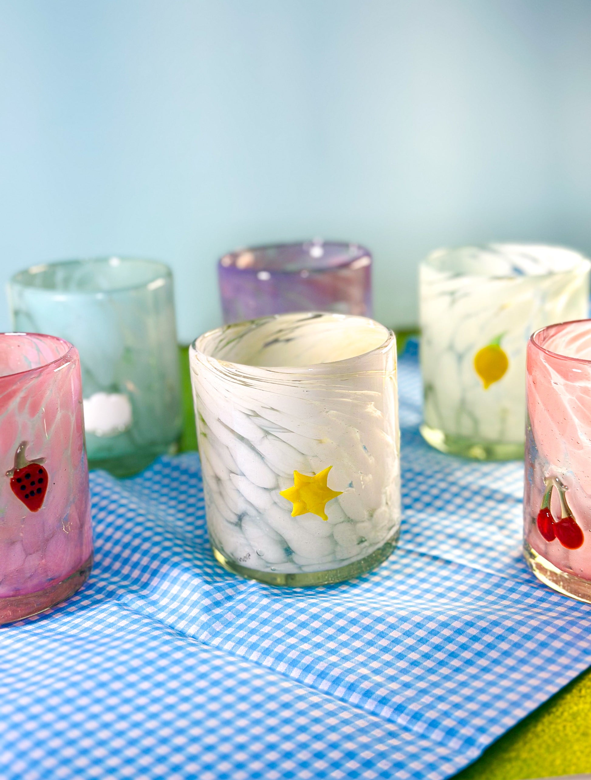 Vasos azul limón Vaso soplado a mano con charm – Edición limitada