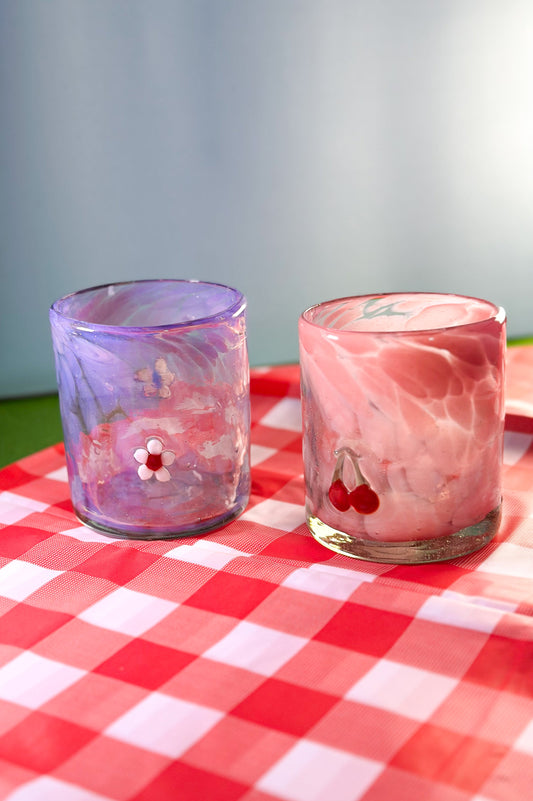 Vasos rosa cereza Vaso soplado a mano con charm – Edición limitada